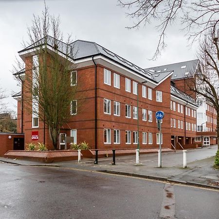Roomspace Serviced Apartments - Nouvelle House Sutton  Kültér fotó